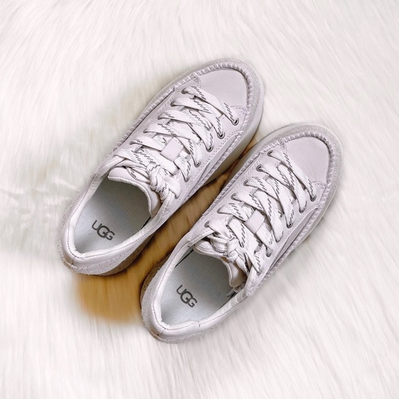 UGG Women’s Marin Lace Platform White Leather Sneakers - Picture 5 of 7